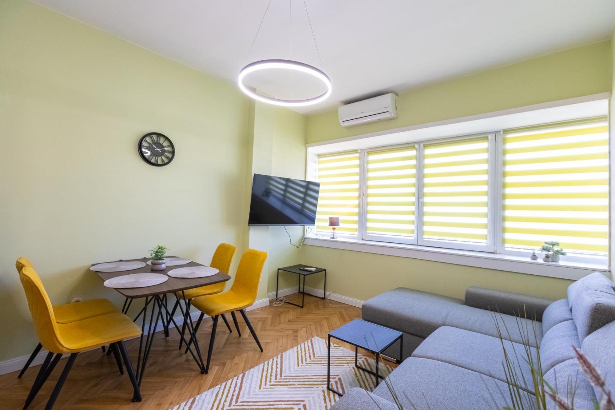 Apartamento 1Bdr Flat In Center Of Sofia Vitoshka Blvd Exterior foto